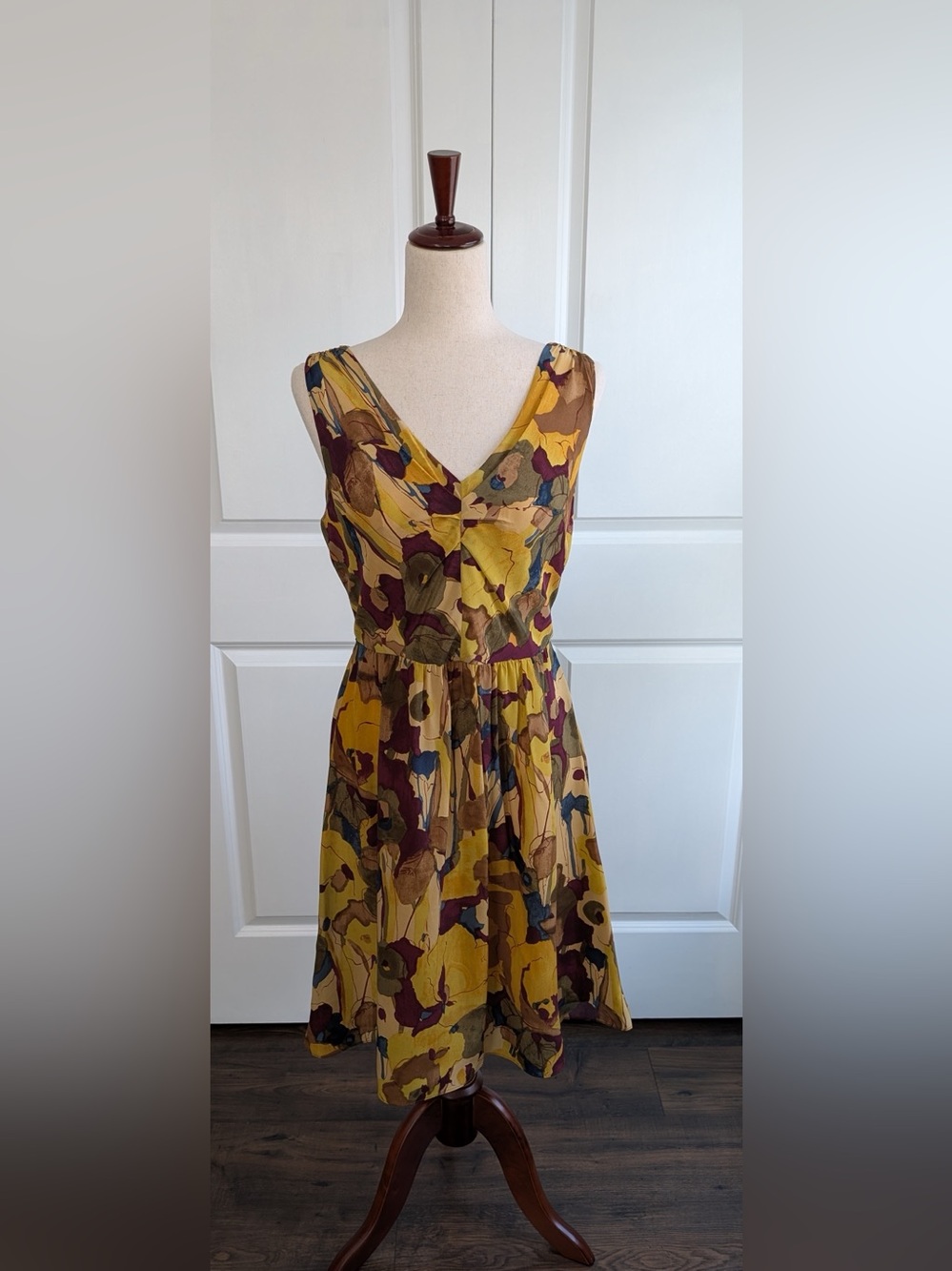 Banana Republic Carol Silk Floral Dress Sleeveless Fit Flare Yellow Multi NWT 8